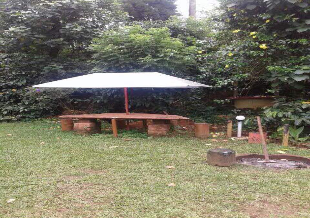 Wanders In Travel Company Otel Madikeri Dış mekan fotoğraf